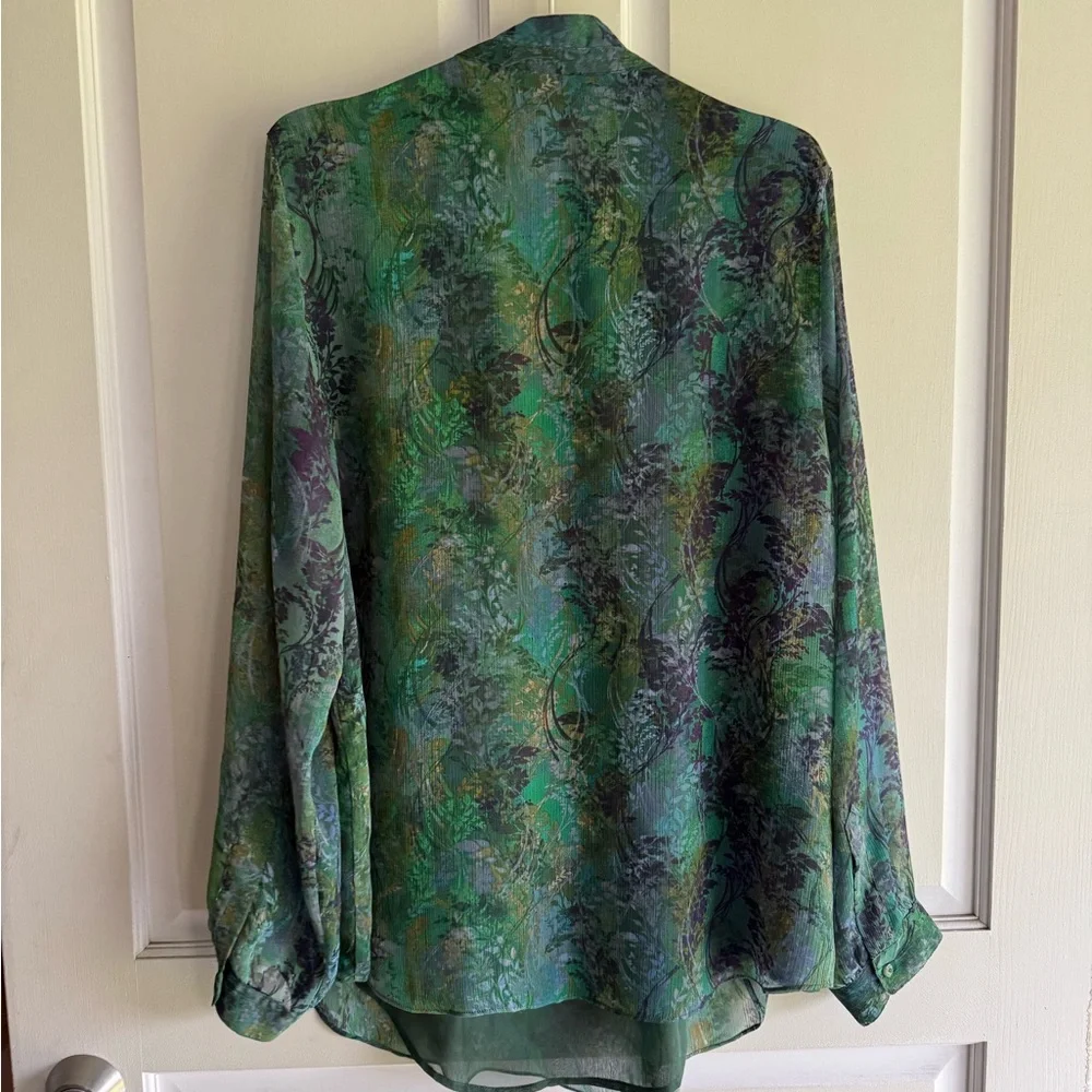 Coldwater Creek Green & Teal Floral Pintuck Button Blouse - Picture 3 of 8